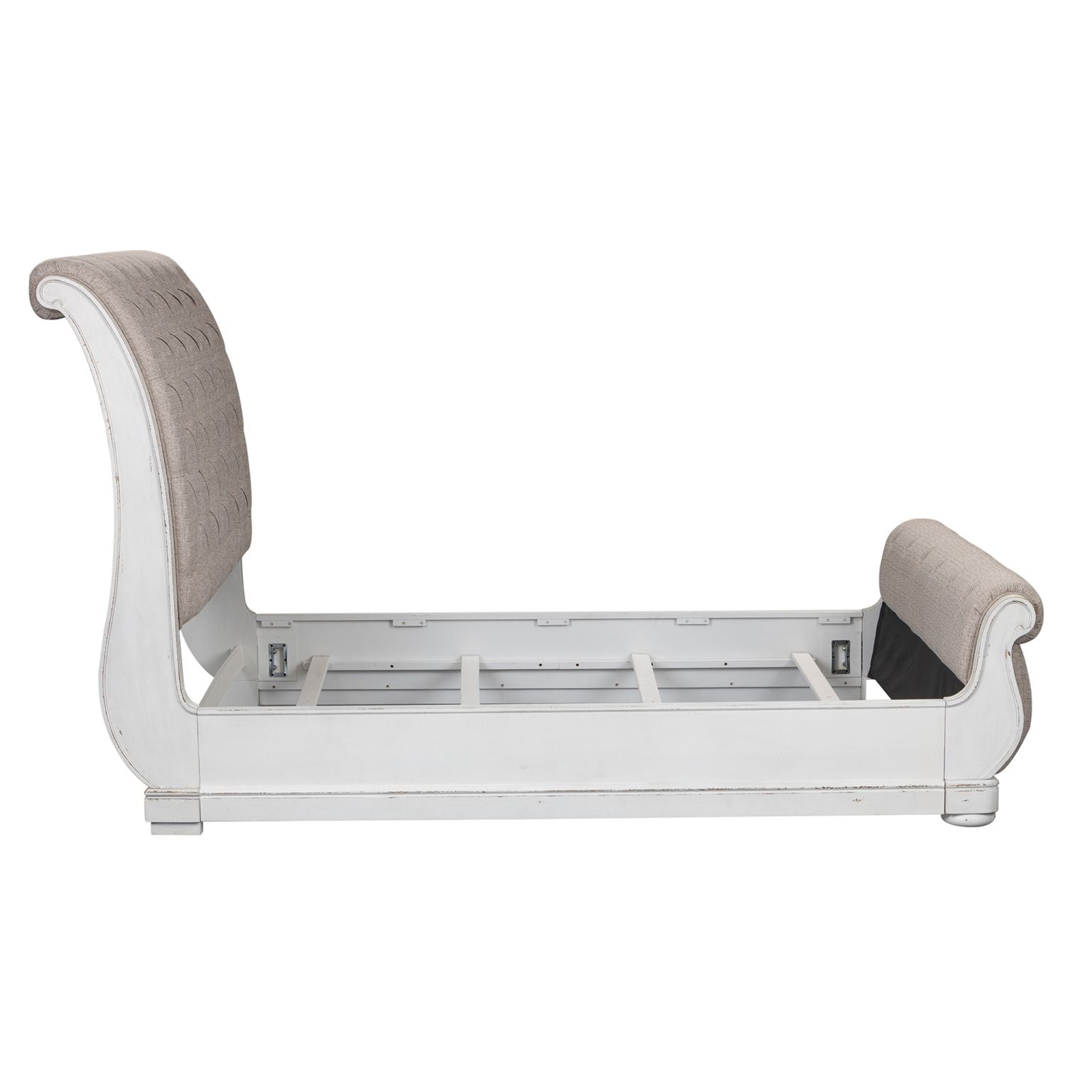 Magnolia Manor / Upholstered Sleigh Bed by Liberty Furniture