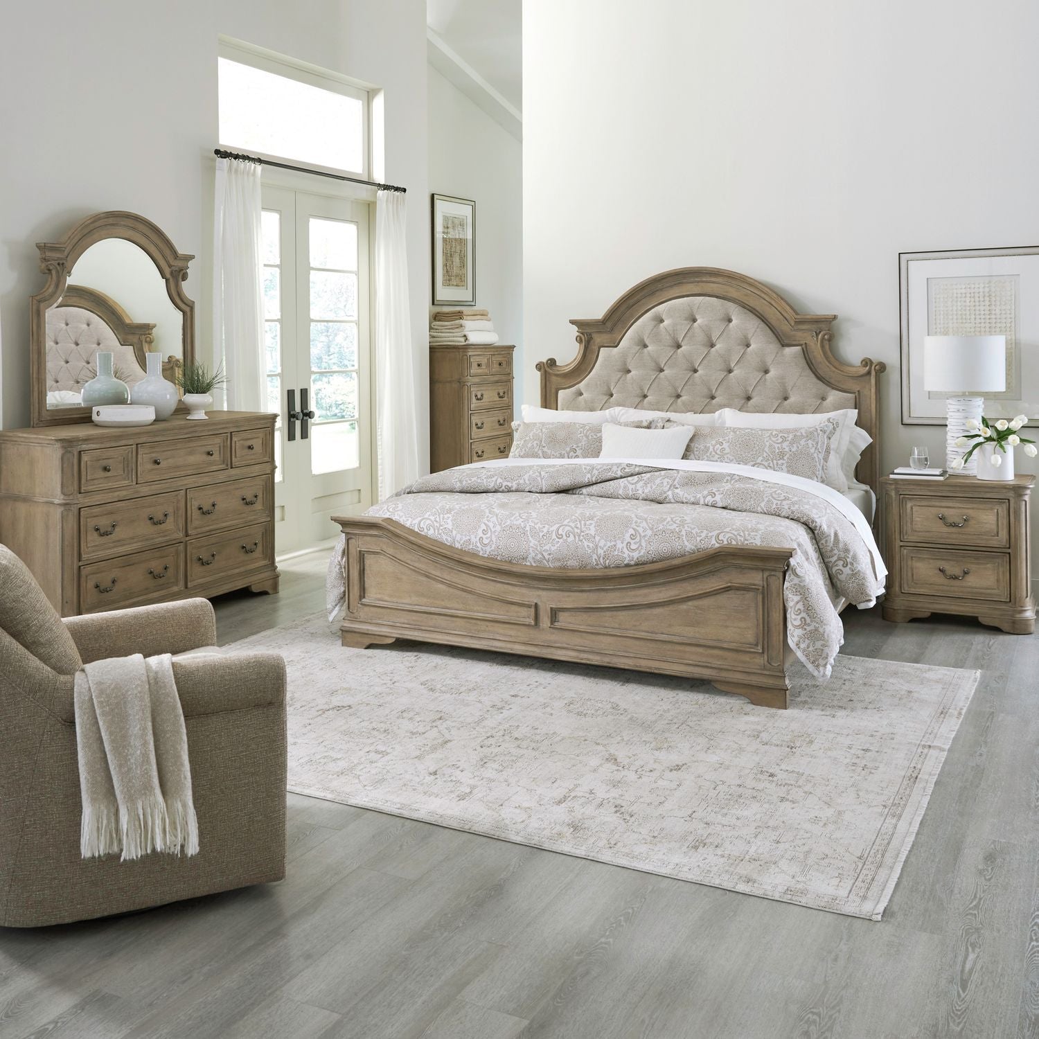 Magnolia Manor Brown Queen or King 4 piece Bedroom Set - Liberty Furniture.