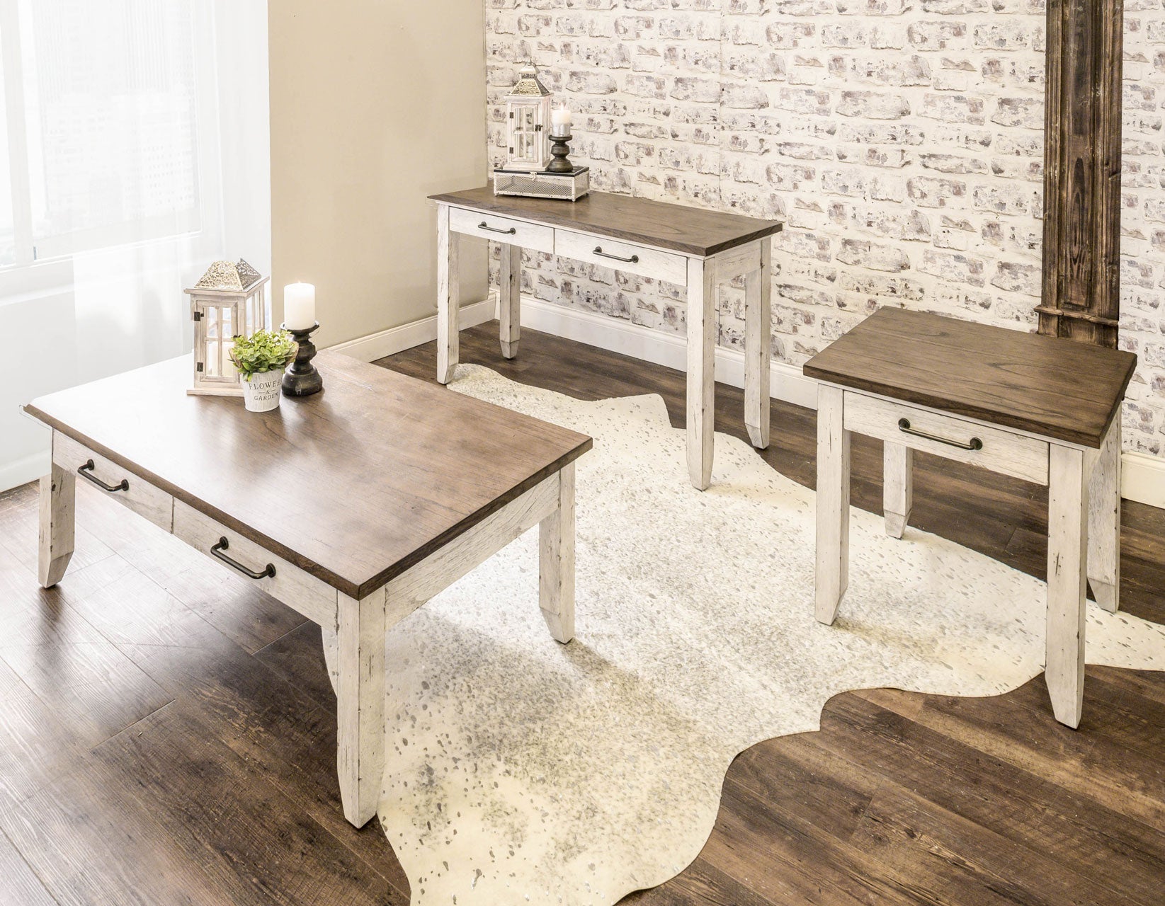 Bear Creek 3-Piece Lift-Top Cocktail Set (Lift-Top Cocktail & 2 End Tables)