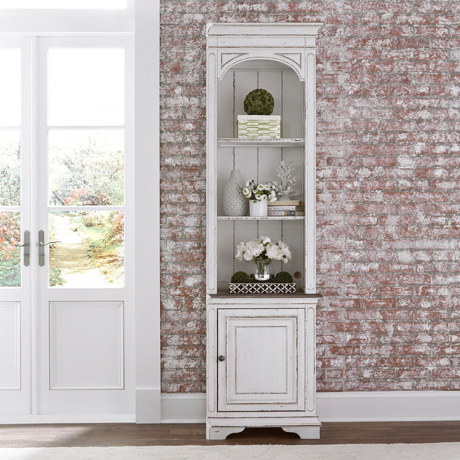 Magnolia Manor /  Pier from Liberty Furniture